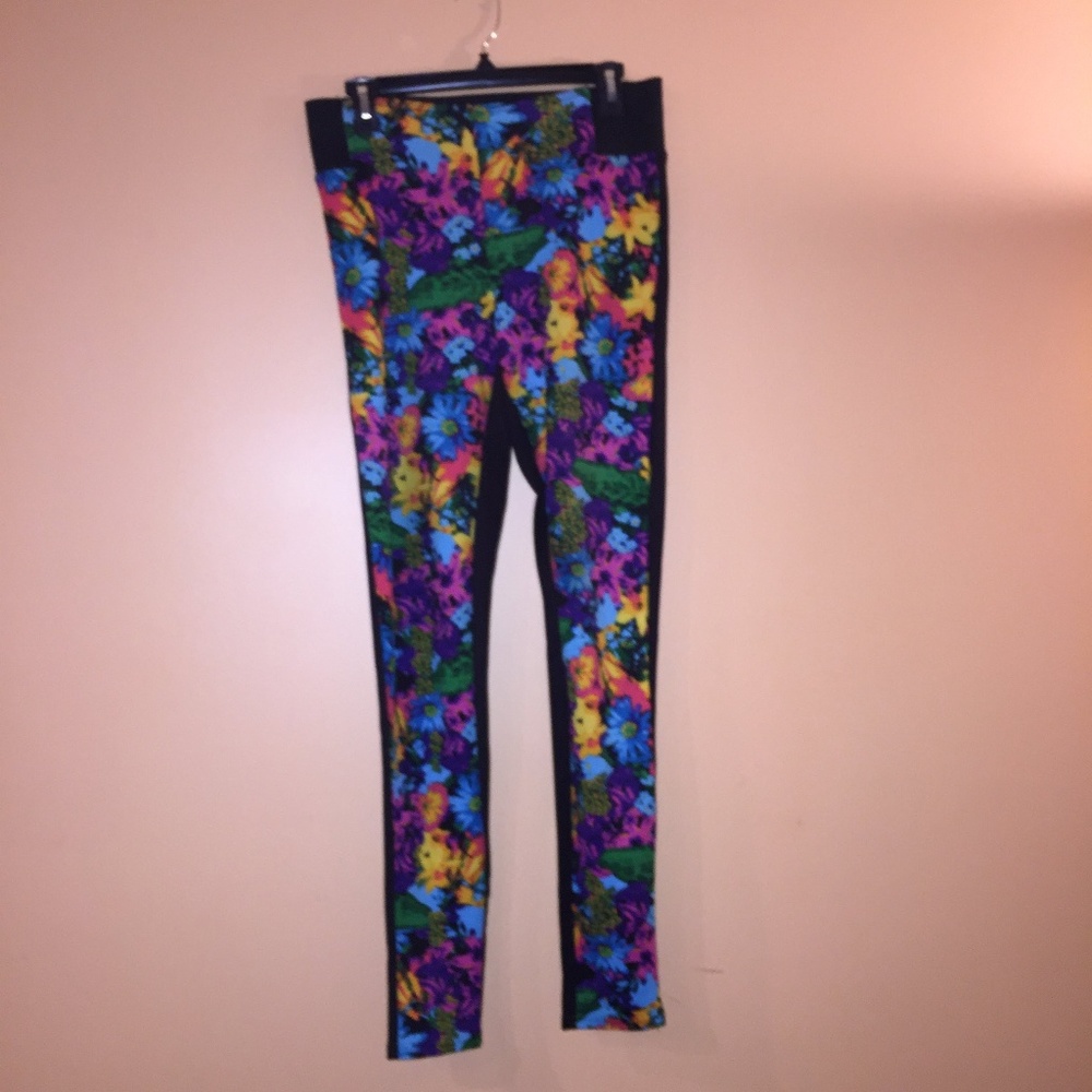 NICKI MINAJ Floral Leggings